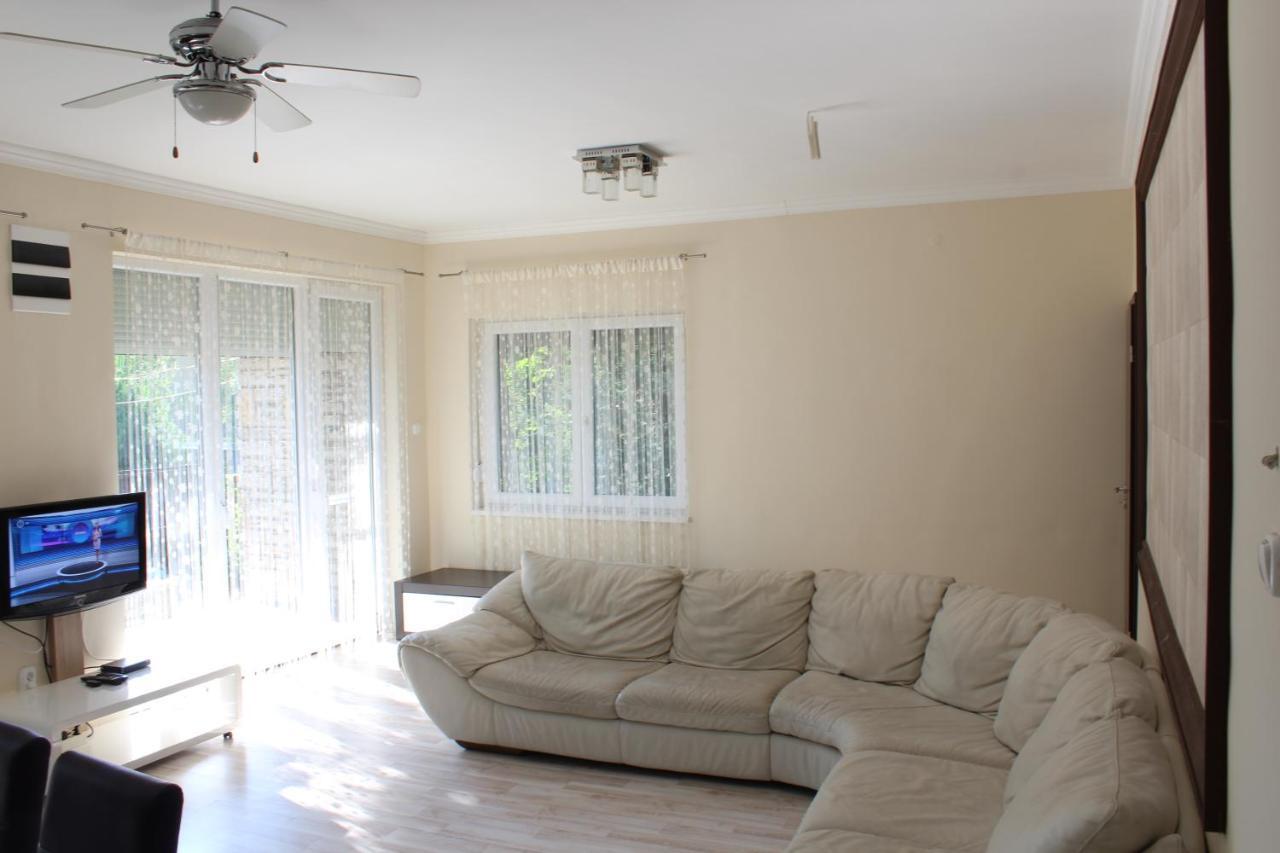 Appartamento Medlin Apartman Siófok Esterno foto